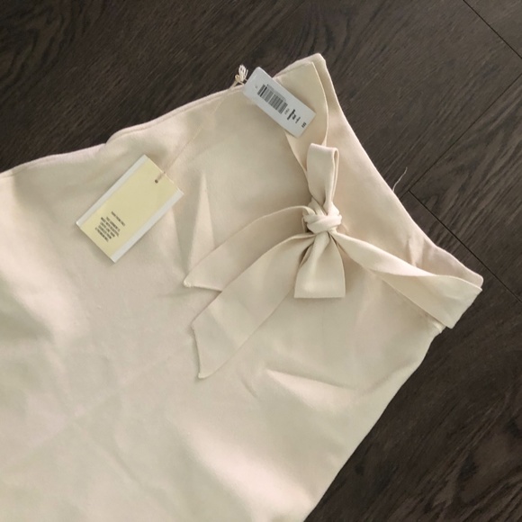 Wilfred skirt with tags - Picture 4 of 5